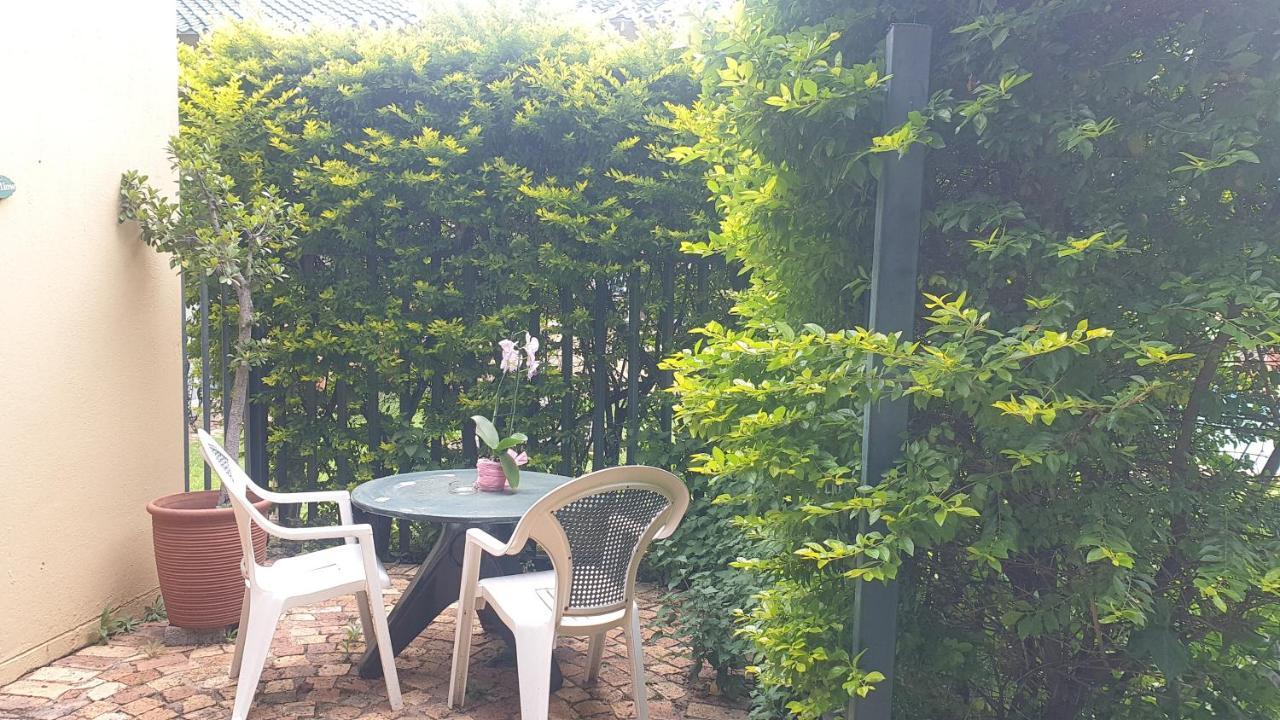 Matina Guest House Johannesburg Dış mekan fotoğraf