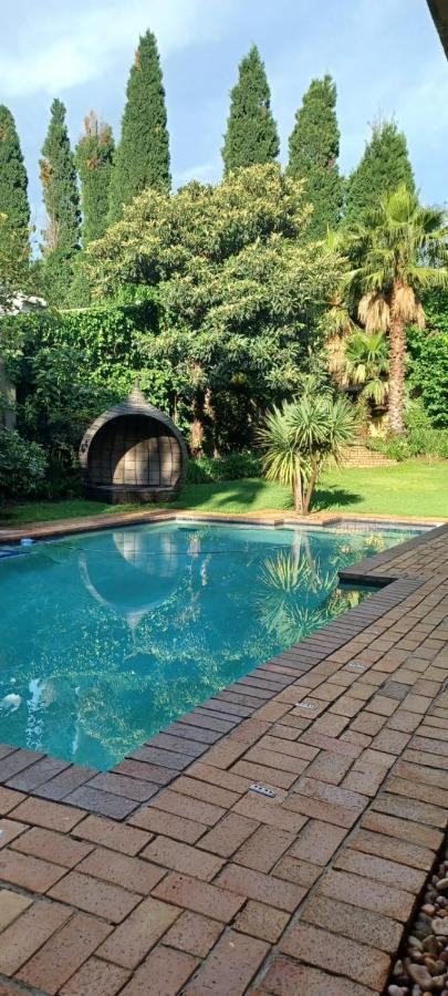 Matina Guest House Johannesburg Dış mekan fotoğraf